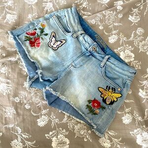 🦋 Adorable Jean Shorts